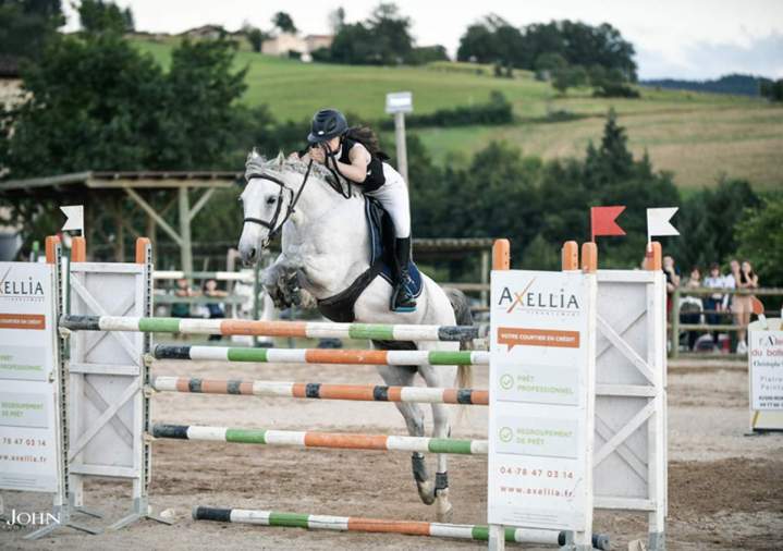 Cours d'équitation Le Rhône