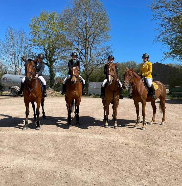 Équitation Le Rhône